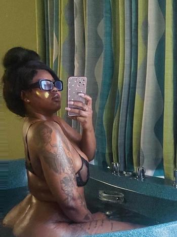 732-856-7701, 24  female escort, Virginia Beach