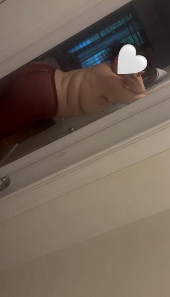 Celeste, 20  female escort, Virginia Beach