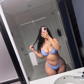 Elizabeth, 27  female escort, Virginia Beach